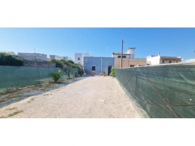 casa indipendente in vendita a Brindisi in zona Tuturano