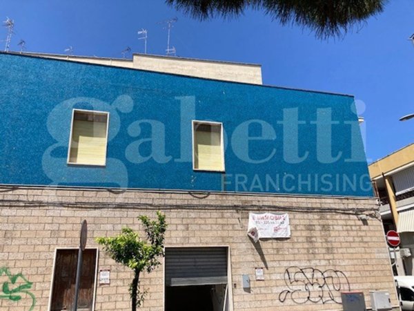 casa indipendente in vendita a Brindisi in zona Commenda