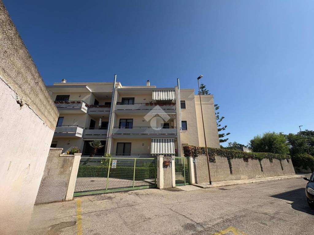casa indipendente in vendita a Brindisi in zona Centro Città