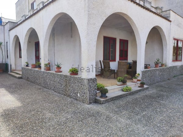 casa indipendente in vendita a Brindisi in zona Tuturano