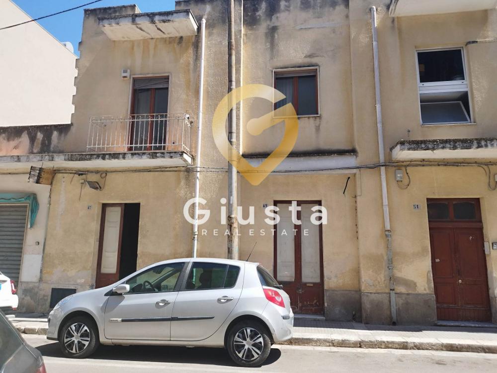 casa indipendente in vendita a Brindisi in zona Commenda