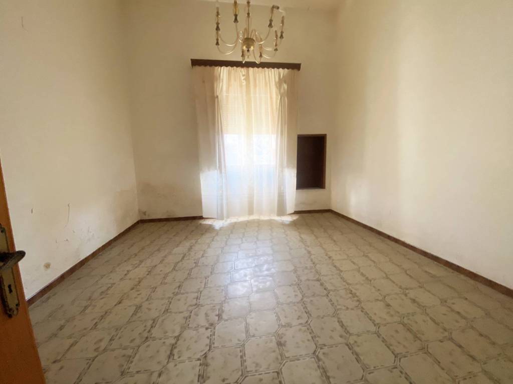 casa indipendente in vendita a Brindisi in zona Centro Città