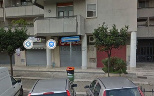 locale commerciale in vendita a Brindisi