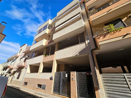 appartamento in vendita a Brindisi in zona Commenda