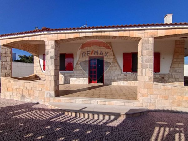 casa indipendente in vendita a Brindisi
