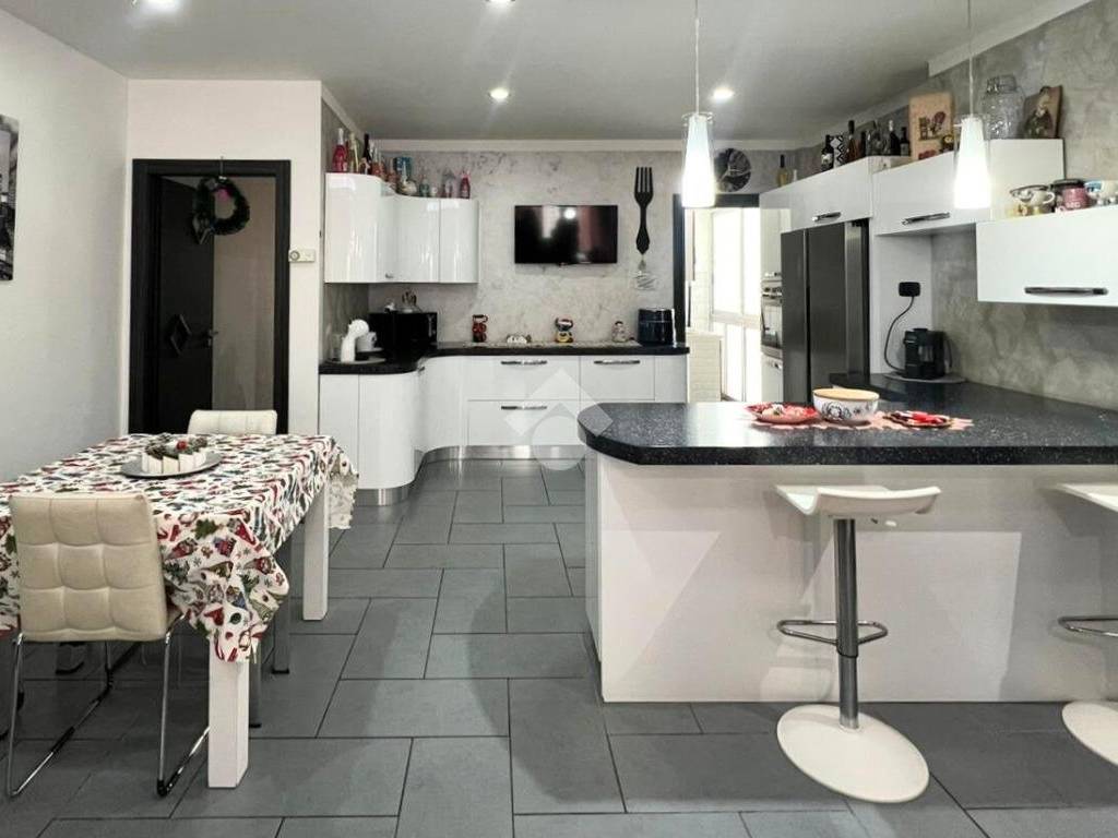 appartamento in vendita a Brindisi in zona Commenda