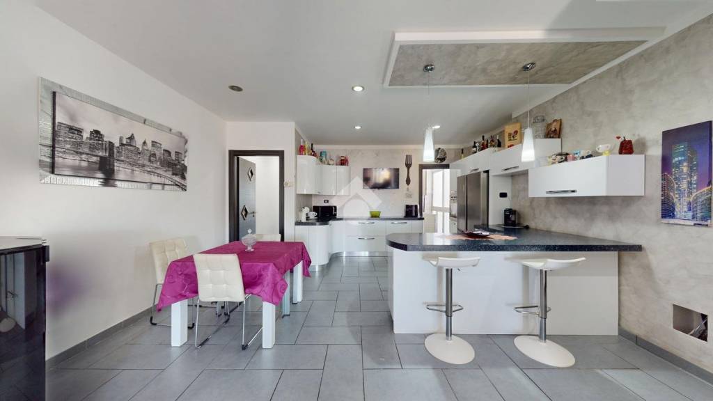 appartamento in vendita a Brindisi in zona Commenda