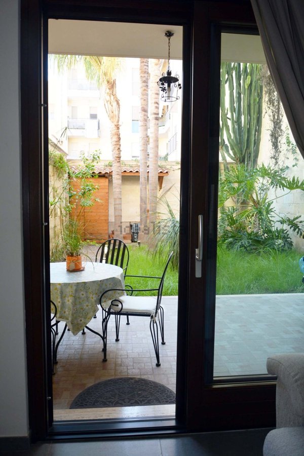 casa indipendente in vendita a Brindisi in zona Cappuccini