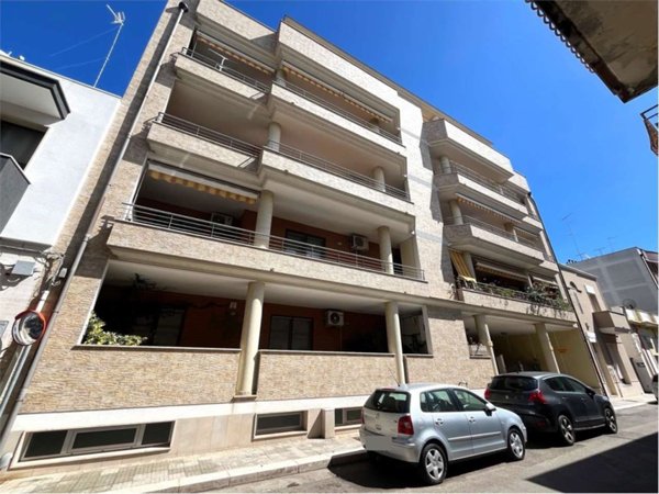 appartamento in vendita a Brindisi in zona Cappuccini