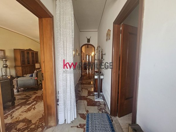 casa indipendente in vendita a Brindisi in zona Centro Città