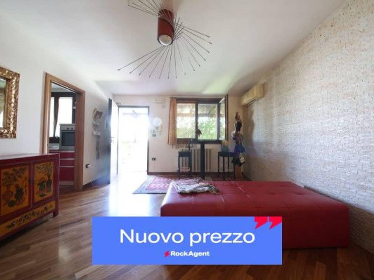 casa indipendente in vendita a Brindisi in zona Paradiso