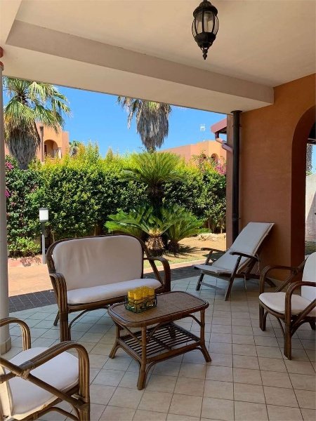 casa indipendente in vendita a Brindisi in zona Paradiso