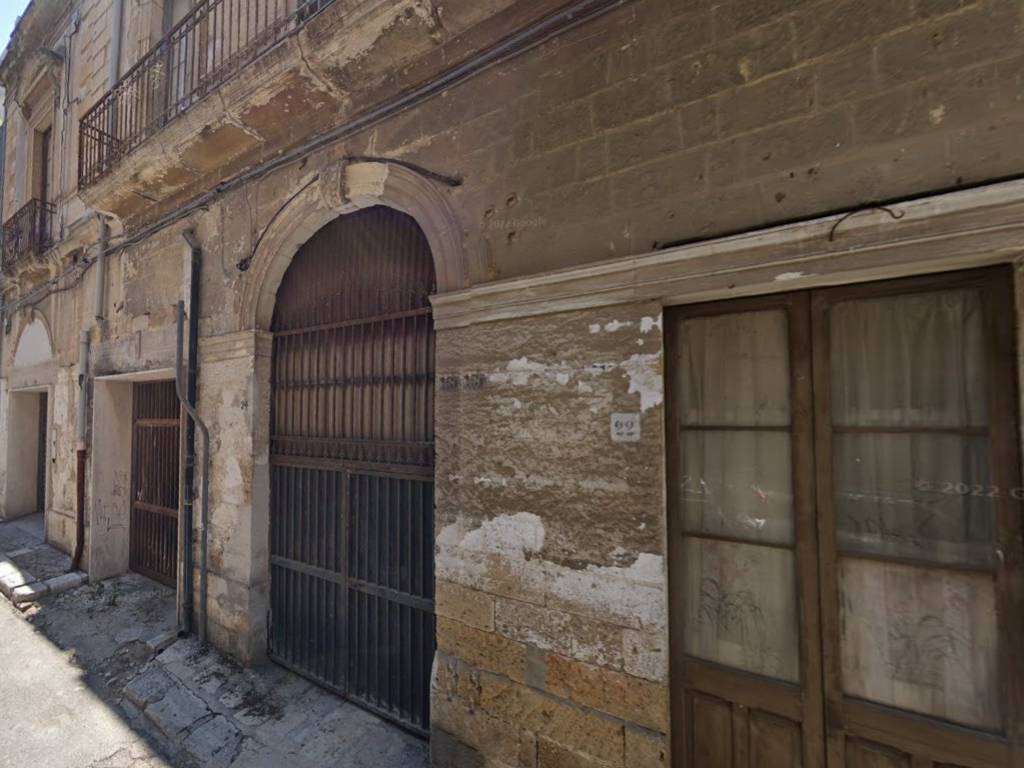 appartamento in vendita a Brindisi in zona Centro Città