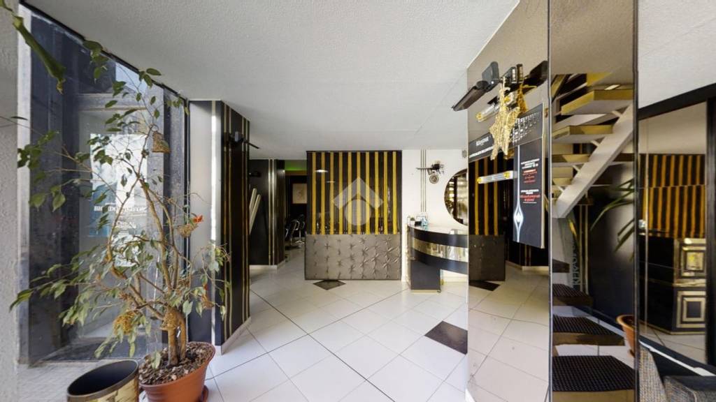 negozio in vendita a Brindisi in zona Commenda