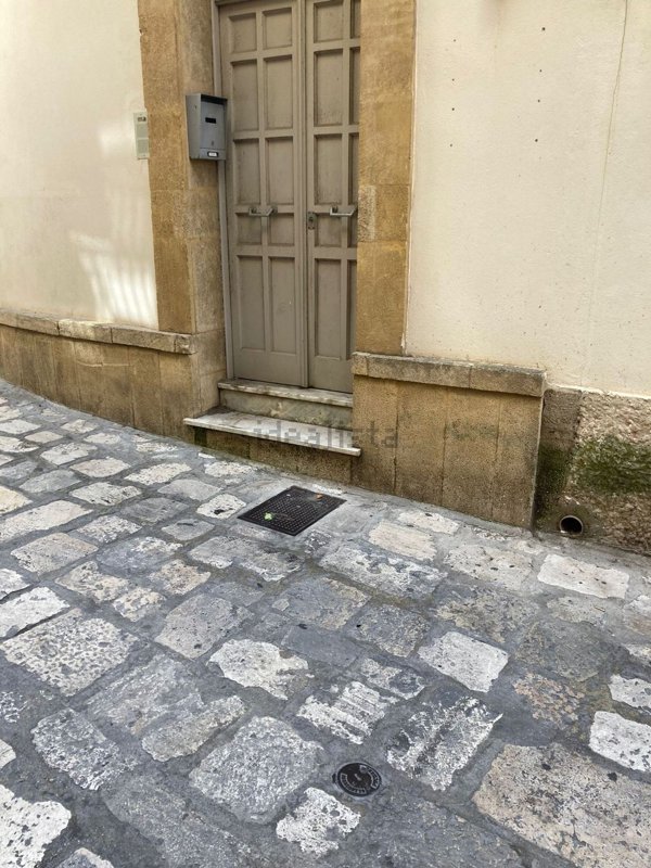 appartamento in vendita a Brindisi in zona Centro Città