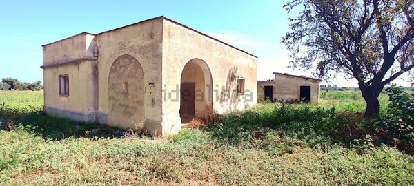 quadrivano in vendita a Brindisi in zona Paradiso
