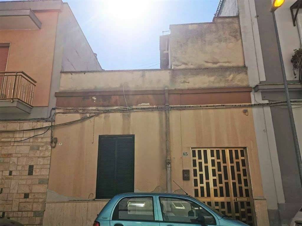 appartamento in vendita a Brindisi in zona Cappuccini