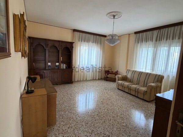 appartamento in vendita a Brindisi in zona Commenda