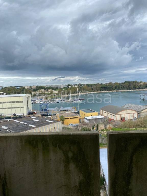 appartamento in vendita a Brindisi in zona Minnuta