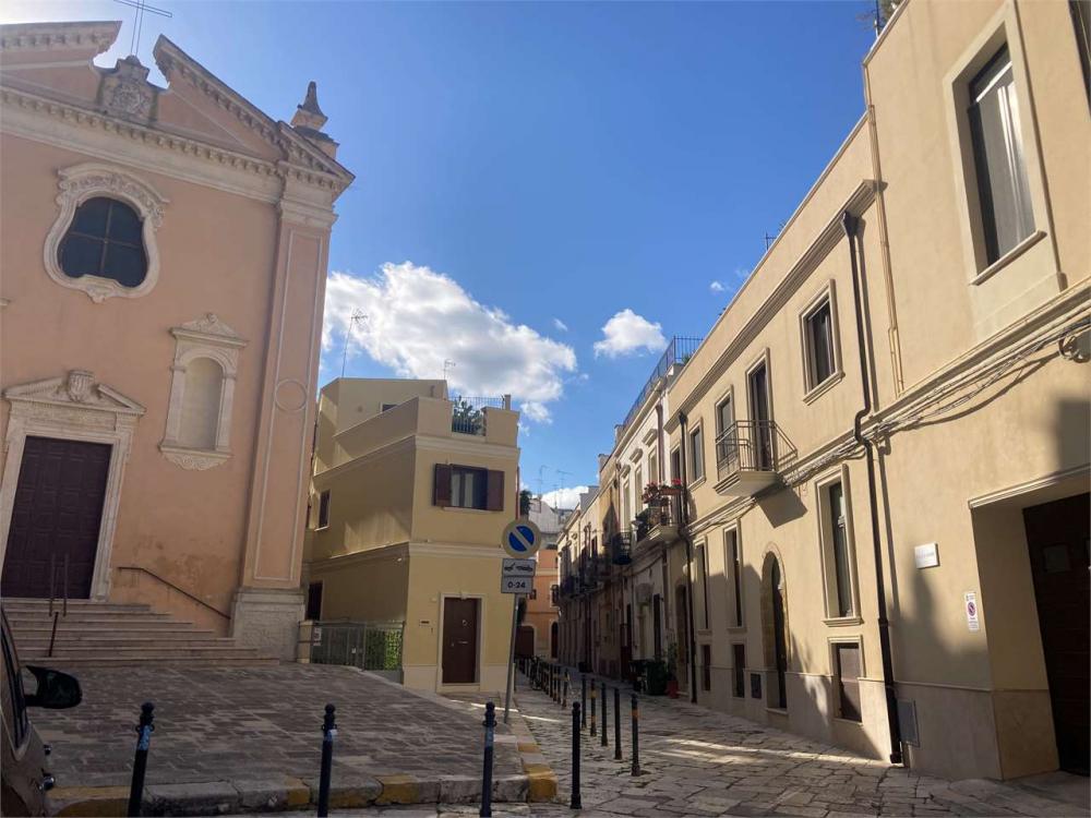 casa indipendente in vendita a Brindisi in zona Centro Città