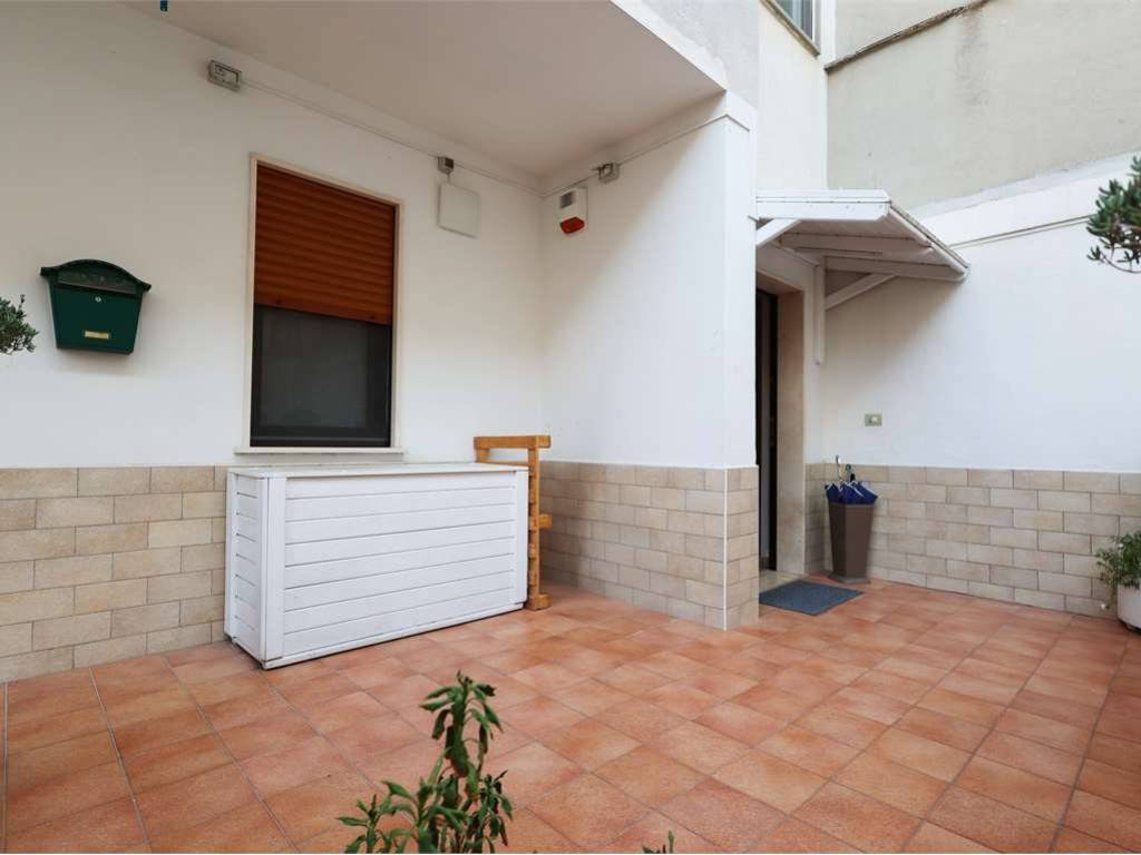 appartamento in vendita a Brindisi in zona Commenda