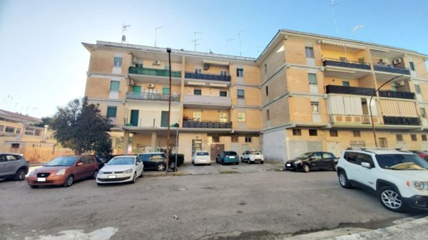 appartamento in vendita a Brindisi in zona Commenda