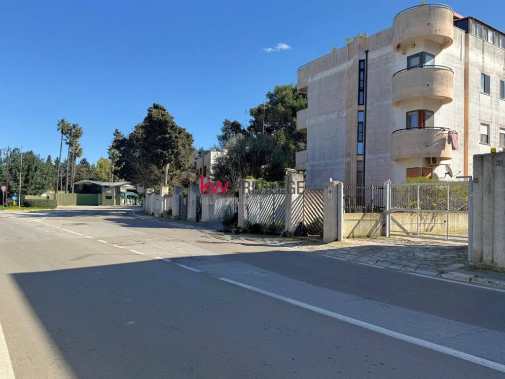 casa indipendente in vendita a Brindisi in zona Centro Città