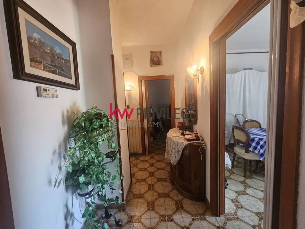 appartamento in vendita a Brindisi in zona Commenda