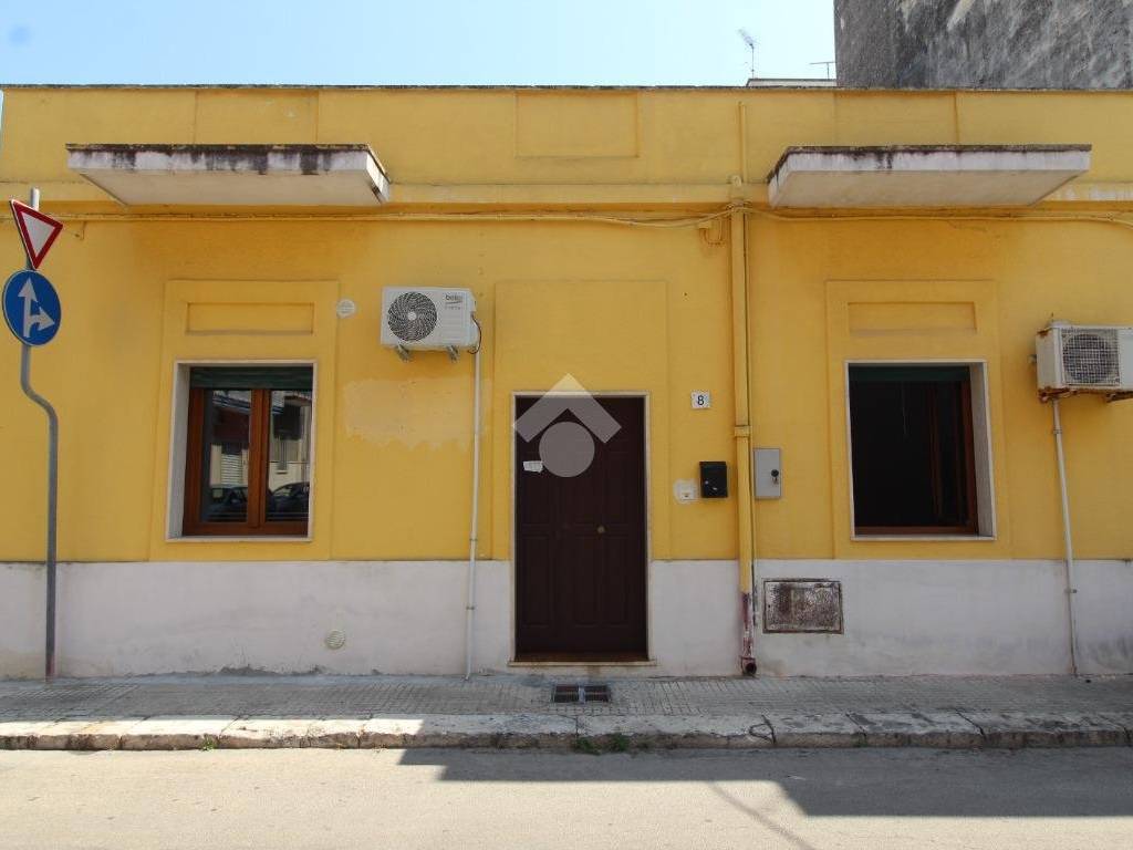 casa indipendente in vendita a Brindisi in zona Cappuccini