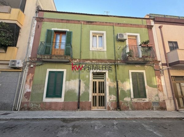appartamento in vendita a Brindisi in zona Cappuccini