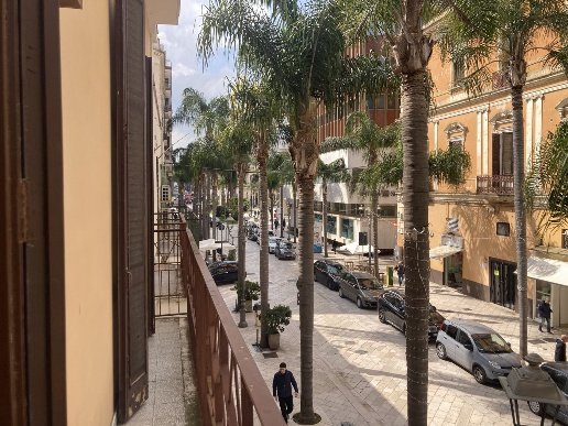 casa indipendente in vendita a Brindisi in zona Centro Città