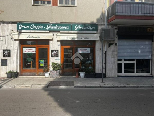 negozio in vendita a Brindisi in zona Commenda