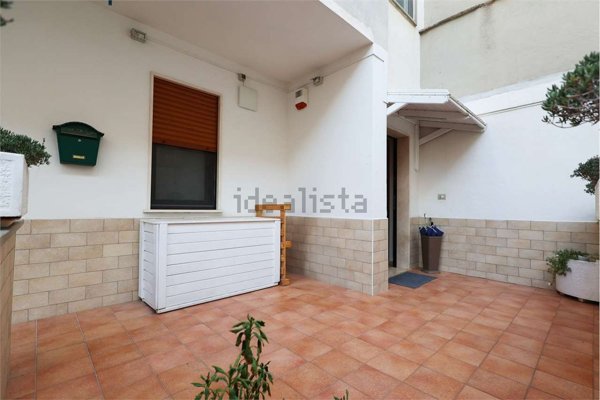 appartamento in vendita a Brindisi in zona Commenda