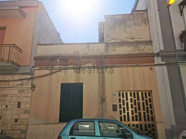 appartamento in vendita a Brindisi in zona Cappuccini