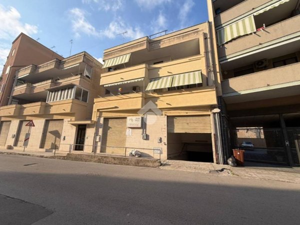 locale di sgombero in vendita a Brindisi in zona Cappuccini