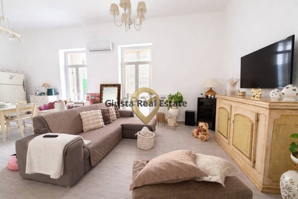 appartamento in vendita a Brindisi in zona Centro Città