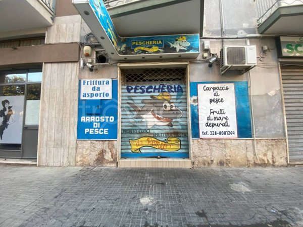 negozio in vendita a Brindisi in zona Commenda