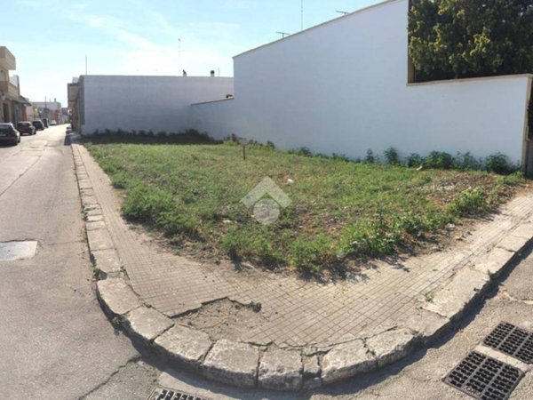 terreno agricolo in vendita a Brindisi in zona Tuturano