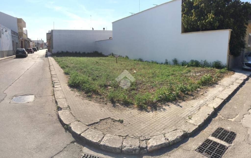 terreno agricolo in vendita a Brindisi in zona Tuturano