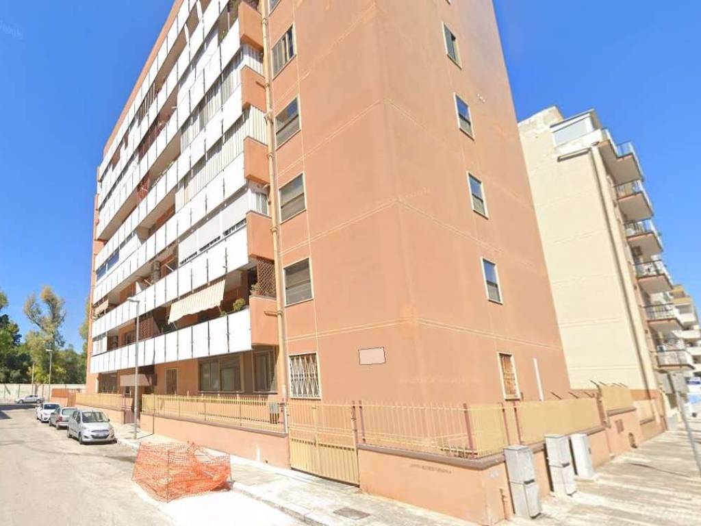 appartamento in vendita a Brindisi in zona Cappuccini