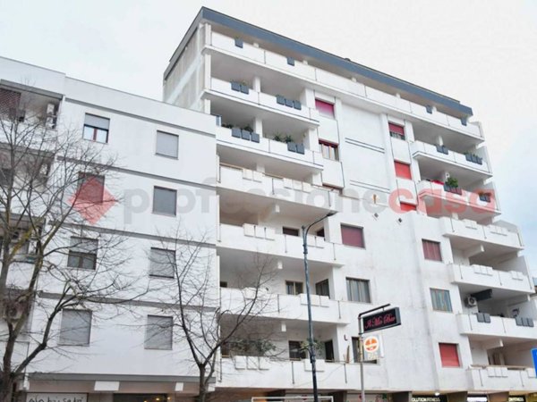 appartamento in vendita a Brindisi in zona Commenda