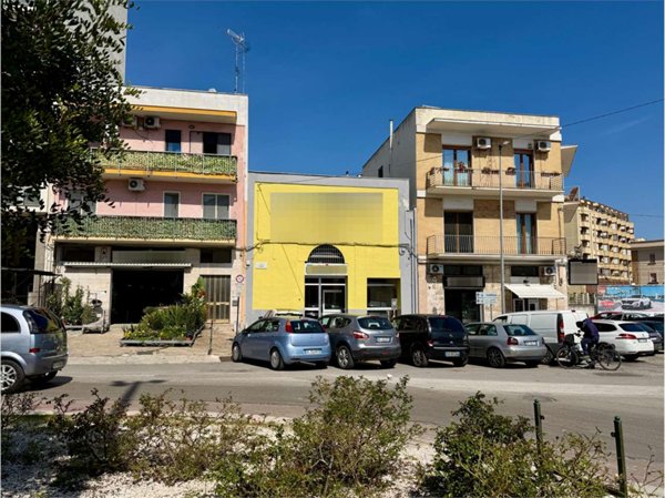 locale commerciale in vendita a Brindisi