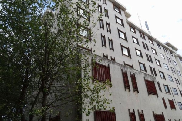 intera palazzina in vendita a Brindisi in zona Commenda