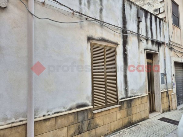 casa indipendente in vendita a Brindisi in zona Commenda