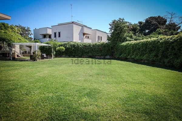 casa indipendente in vendita a Brindisi