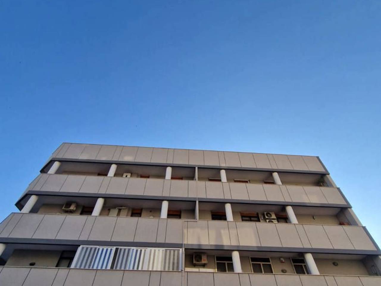 appartamento in vendita a Brindisi in zona Commenda