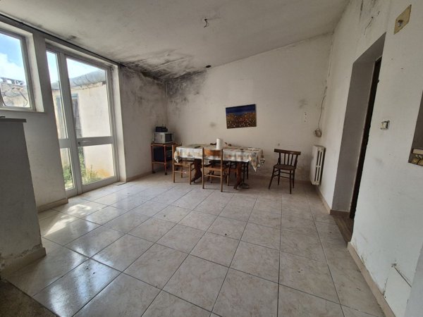 casa indipendente in vendita a Brindisi in zona Sant'Angelo