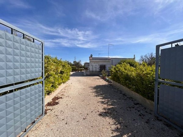 casa indipendente in vendita a Brindisi