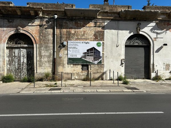 locale commerciale in vendita a Brindisi