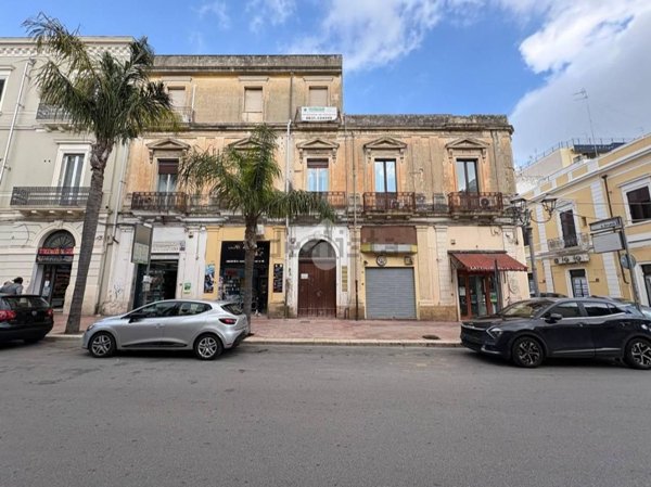 appartamento in vendita a Brindisi in zona Centro Città